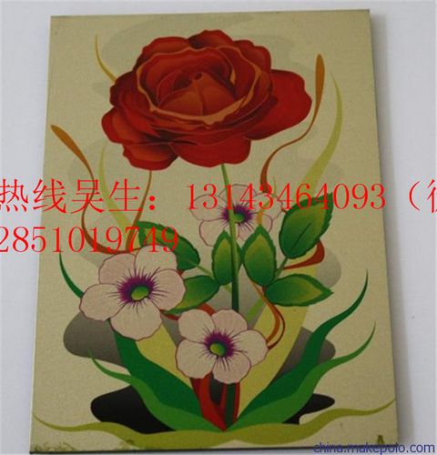 木材与艺术的世界 木板背景墙、印刷机器与全球贸易
